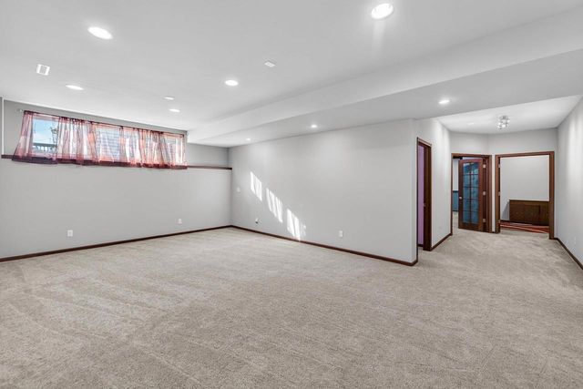 5 Rustling Birch Court, Verona, WI 53593