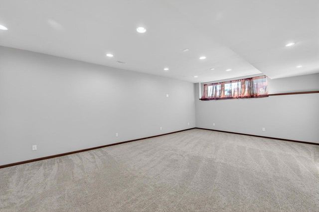 5 Rustling Birch Court, Verona, WI 53593