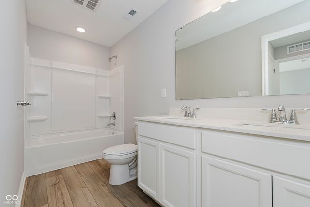 2585 Penn Avenue, Plainfield, IN 46168