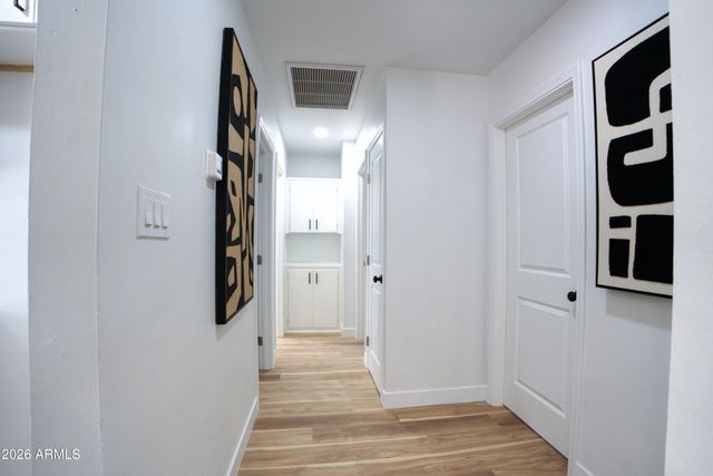 4437 E Alemria Road, Phoenix, AZ 85008