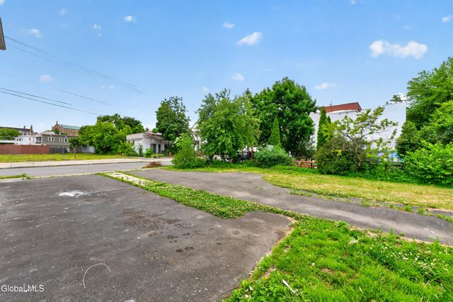 69 Hurlbut Street, Albany, NY 12209