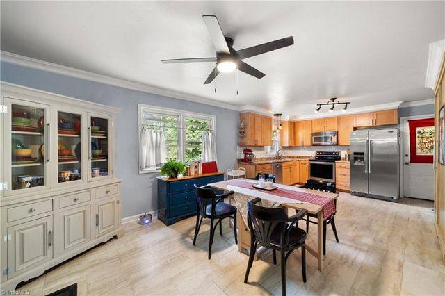 2136 Shacktown Road, Yadkinville, NC 27055