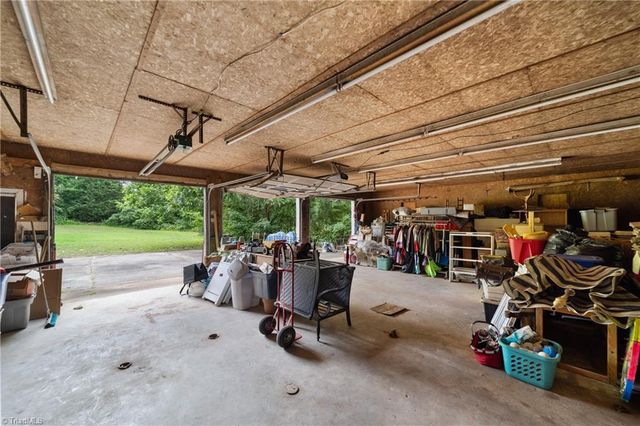 2136 Shacktown Road, Yadkinville, NC 27055