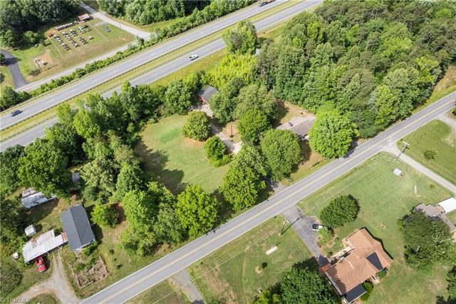 2136 Shacktown Road, Yadkinville, NC 27055