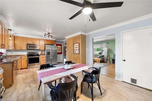 2136 Shacktown Road, Yadkinville, NC 27055