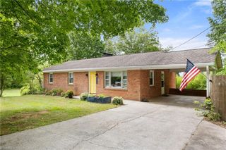 2136 Shacktown Road, Yadkinville, NC 27055