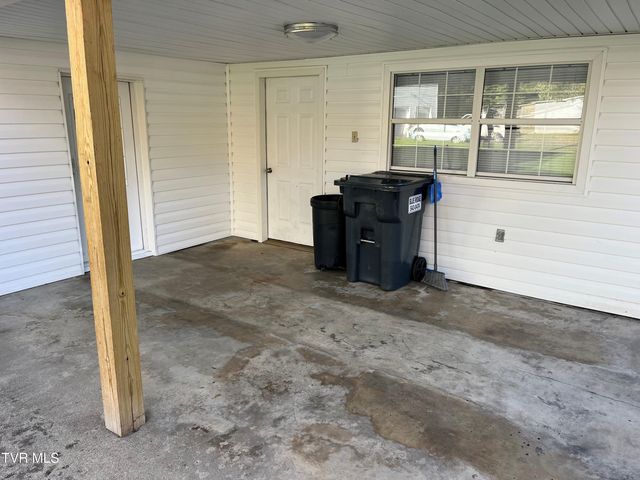 1116 Highway 91, Elizabethton, TN 37643