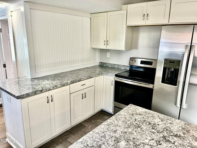 1116 Highway 91, Elizabethton, TN 37643