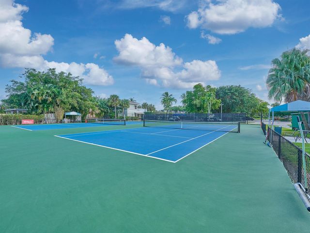 11262 Green Lake Drive 204, Boynton Beach, FL 33437