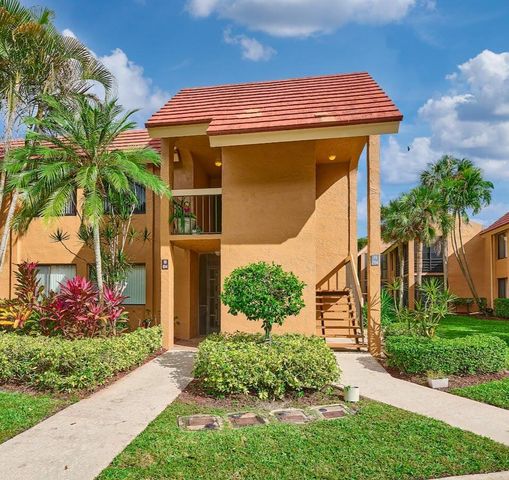 11262 Green Lake Drive 204, Boynton Beach, FL 33437