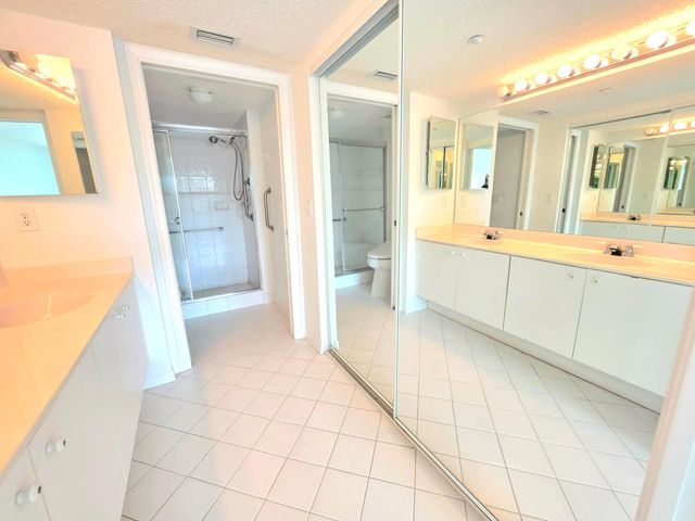 7751 Southampton Terrace 201, Tamarac, FL 33321