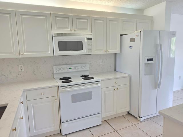 7751 Southampton Terrace 201, Tamarac, FL 33321
