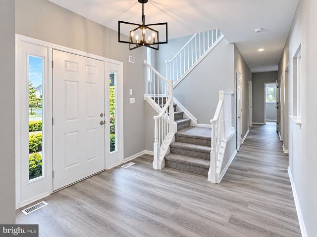 46 DOWNING LN, Voorhees, NJ 08043