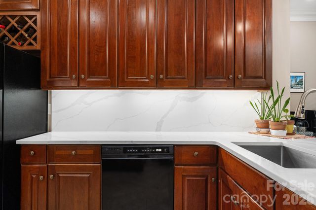 200 Bentley Oaks Lane, Charlotte, NC 28270