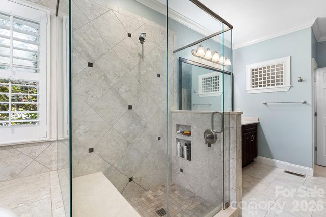 200 Bentley Oaks Lane, Charlotte, NC 28270