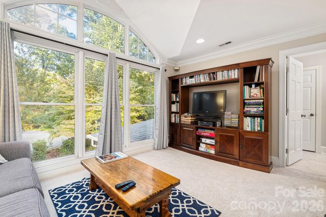 200 Bentley Oaks Lane, Charlotte, NC 28270