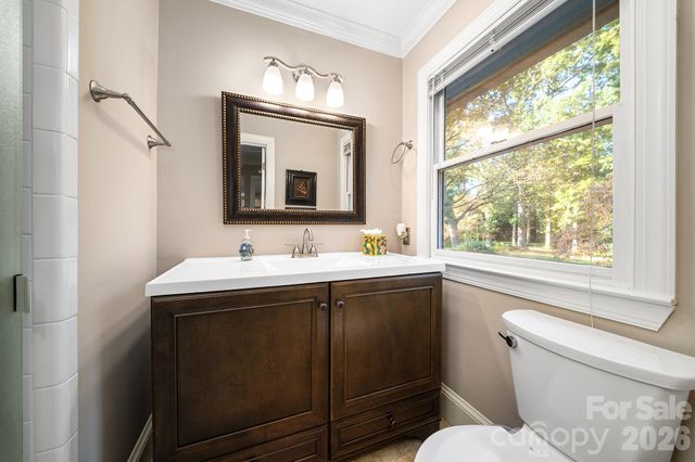 200 Bentley Oaks Lane, Charlotte, NC 28270