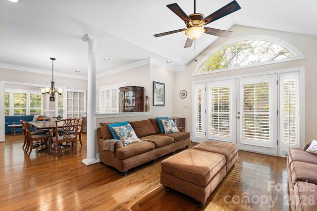 200 Bentley Oaks Lane, Charlotte, NC 28270