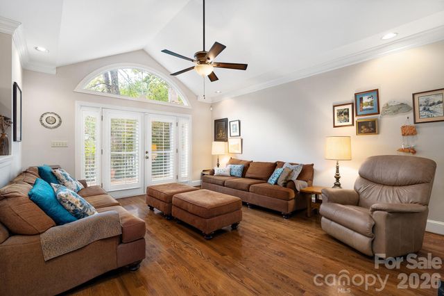 200 Bentley Oaks Lane, Charlotte, NC 28270