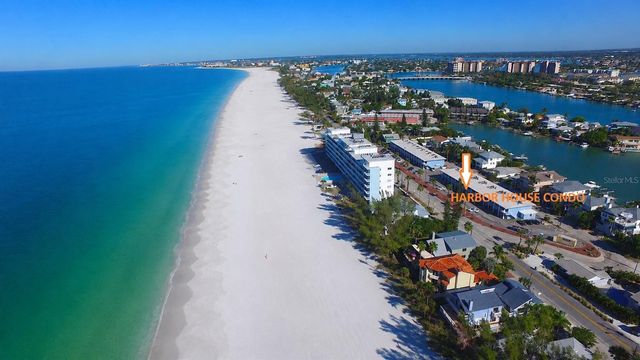 8465 W GULF BOULEVARD 52, Treasure Island, FL 33706