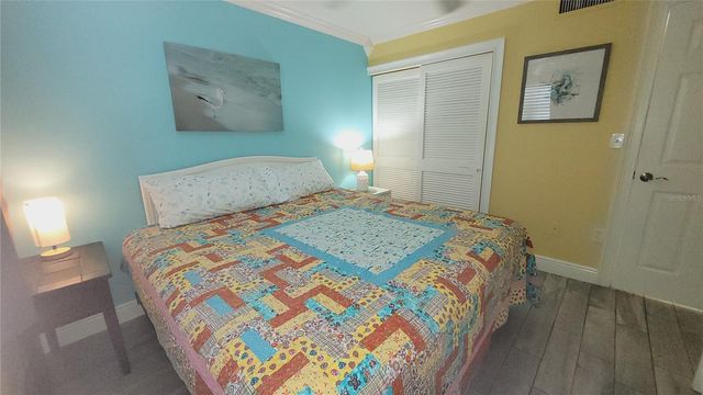 8465 W GULF BOULEVARD 52, Treasure Island, FL 33706