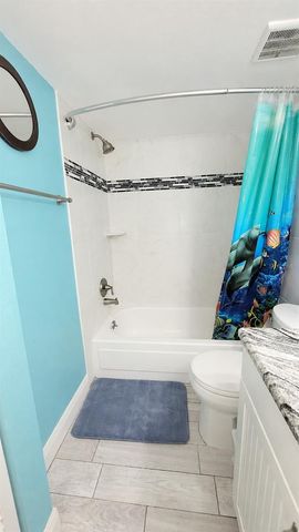 8465 W GULF BOULEVARD 52, Treasure Island, FL 33706