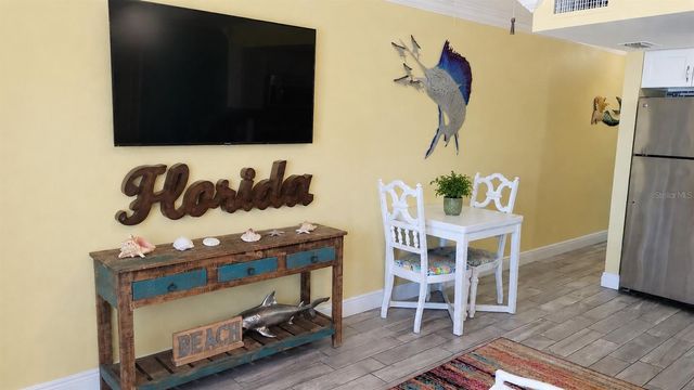 8465 W GULF BOULEVARD 52, Treasure Island, FL 33706