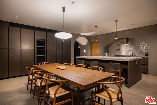 11968 Brentridge Drive, Los Angeles, CA 90049