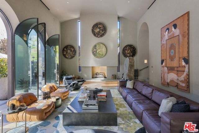 11968 Brentridge Drive, Los Angeles, CA 90049