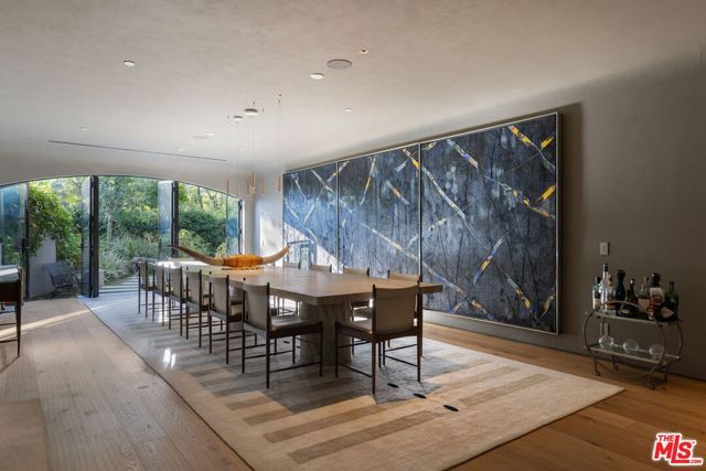 11968 Brentridge Drive, Los Angeles, CA 90049