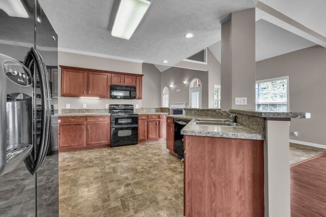 510 Winding Bluff Way, Clarksville, TN 37040