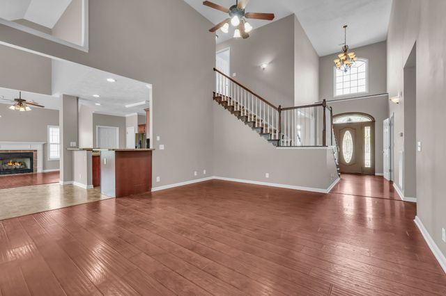 510 Winding Bluff Way, Clarksville, TN 37040