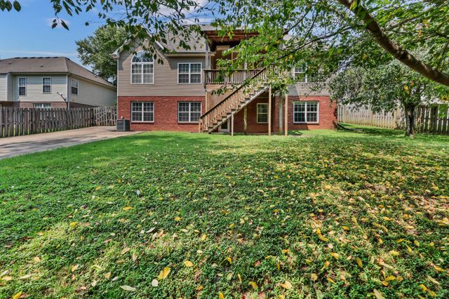 510 Winding Bluff Way, Clarksville, TN 37040