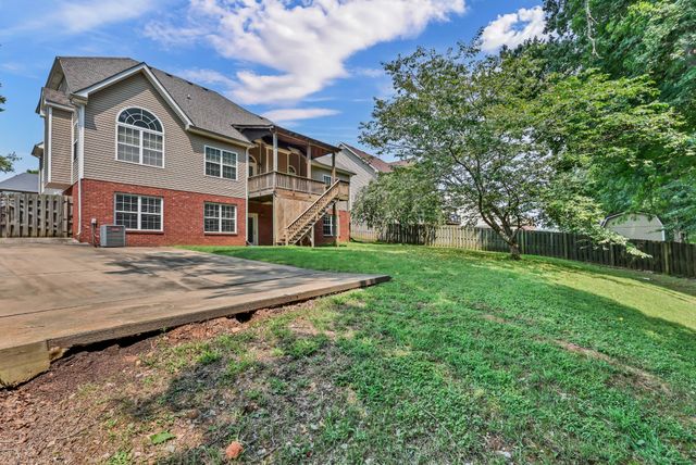 510 Winding Bluff Way, Clarksville, TN 37040