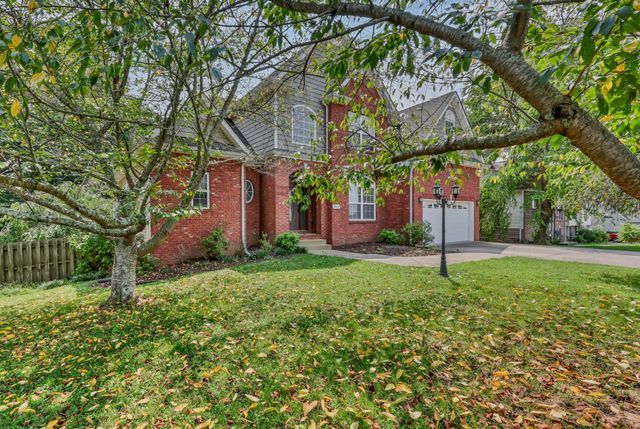 510 Winding Bluff Way, Clarksville, TN 37040
