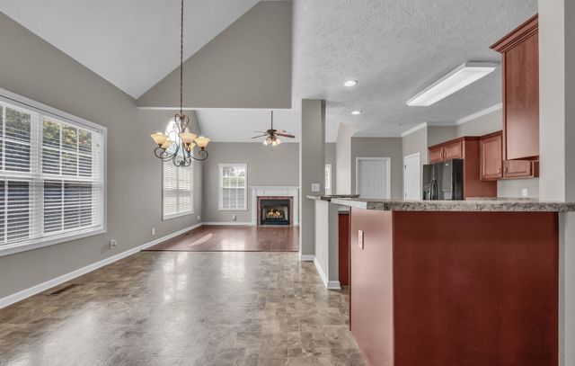 510 Winding Bluff Way, Clarksville, TN 37040