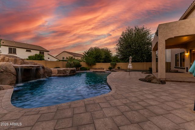 18220 W ORCHID Lane, Waddell, AZ 85355