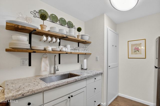 5995 N 78TH Street 1024, Scottsdale, AZ 85250