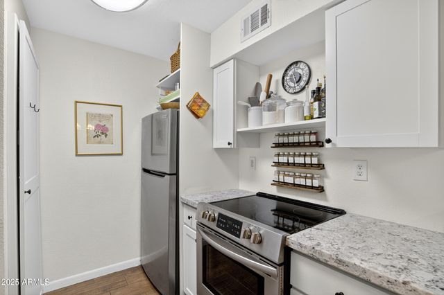 5995 N 78TH Street 1024, Scottsdale, AZ 85250