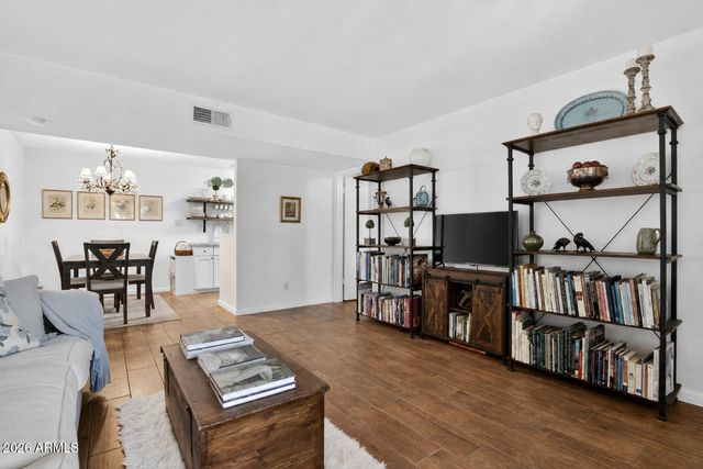 5995 N 78TH Street 1024, Scottsdale, AZ 85250