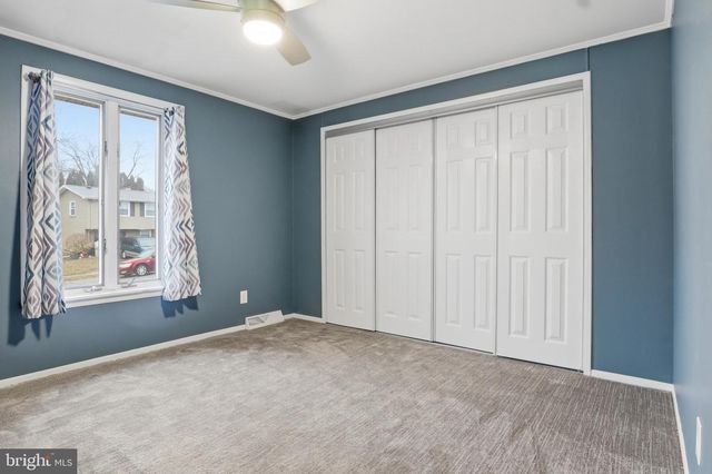 107 MAPLEWOOD DR, Dover, PA 17315