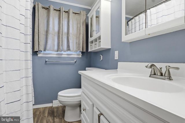 107 MAPLEWOOD DR, Dover, PA 17315