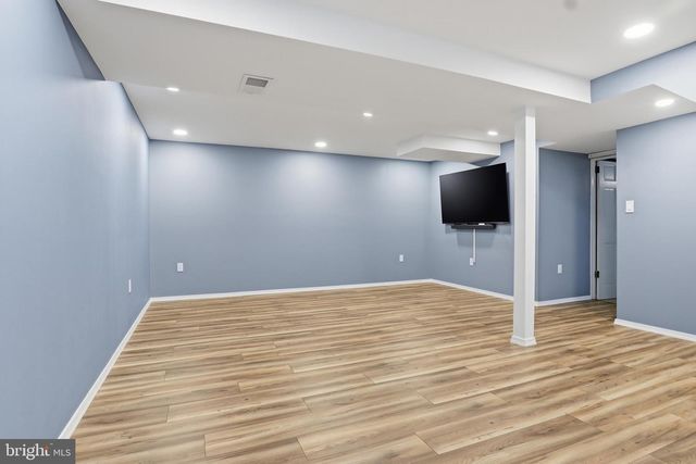 107 MAPLEWOOD DR, Dover, PA 17315