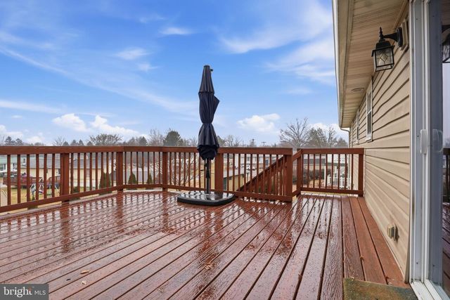 107 MAPLEWOOD DR, Dover, PA 17315