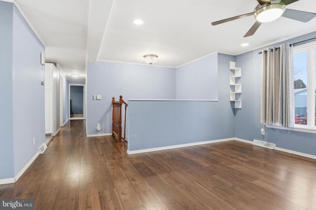 107 MAPLEWOOD DR, Dover, PA 17315