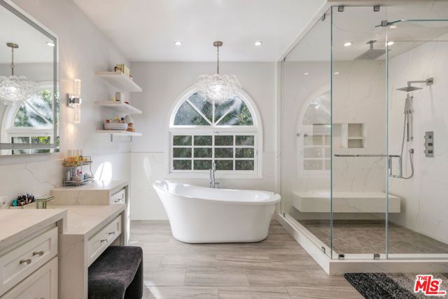 15916 Daniel Lane, Encino (los Angeles), CA 91436