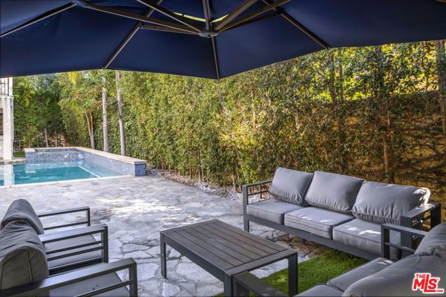 15916 Daniel Lane, Encino (los Angeles), CA 91436