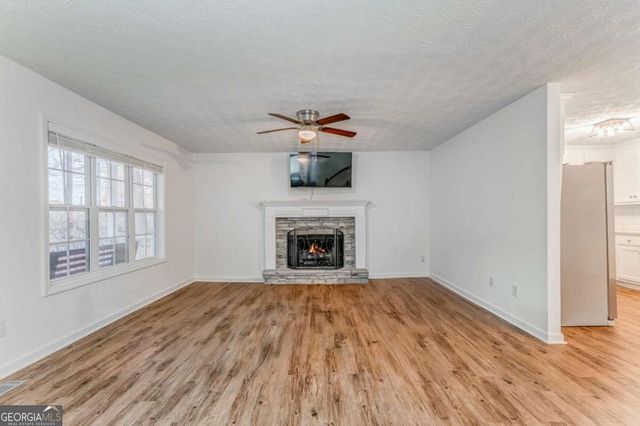 647 Philadelphia Drive, Jasper, GA 30143