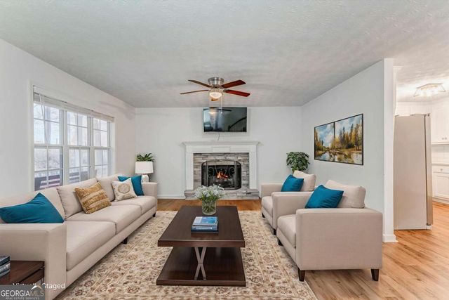 647 Philadelphia Drive, Jasper, GA 30143