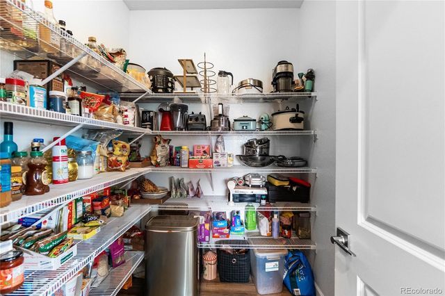 409 Overbrook Lane, Longmont, CO 80504